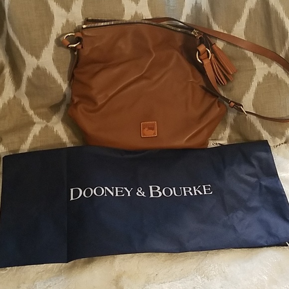 Dooney & Bourke brown leather purse - Picture 1 of 6